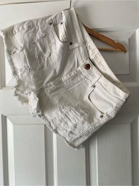 American Eagle Outfitters White Distressed Frayed Denim Shorts